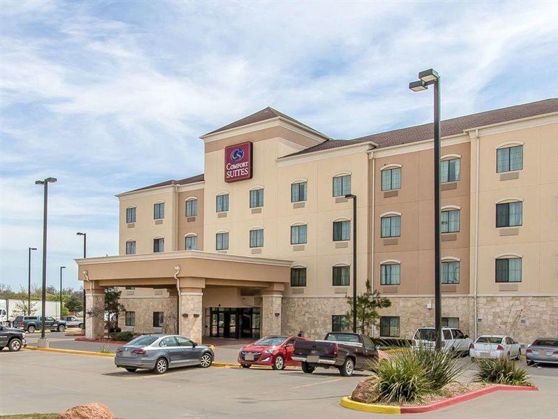 Comfort Suites Lawton Near Fort Sill Exteriör bild