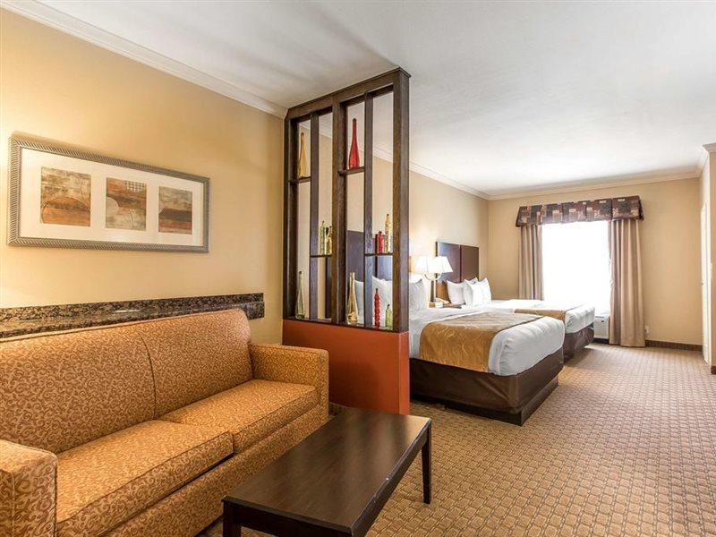 Comfort Suites Lawton Near Fort Sill Exteriör bild